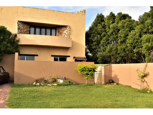 <!--[if BLOCK]><![endif]--> 84  Main Road, Kleinmond, Kleinmond <!--[if ENDBLOCK]><![endif]-->